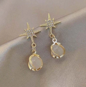 Σκουλαρίκια Αστέρι Κρεμαστά – Επιχρυσωμένα