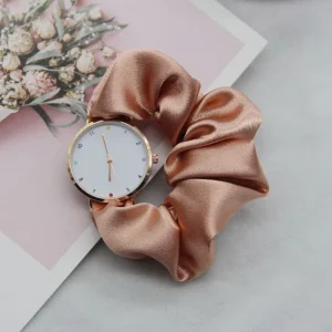 Silky Scrunchie Watch – Ροζ Χρυσό