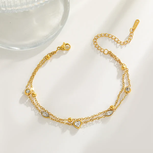 Βραχιόλι Επιχρυσωμένο Ατσάλι 18Κ με Zircon – Διπλή Αλυσίδα με Καρδιές - Image 2