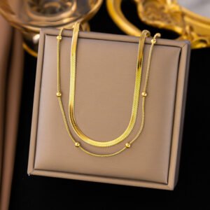 Κομψό Κολιέ από Ανοξείδωτο Χάλυβα Επιχρυσωμένο 18K